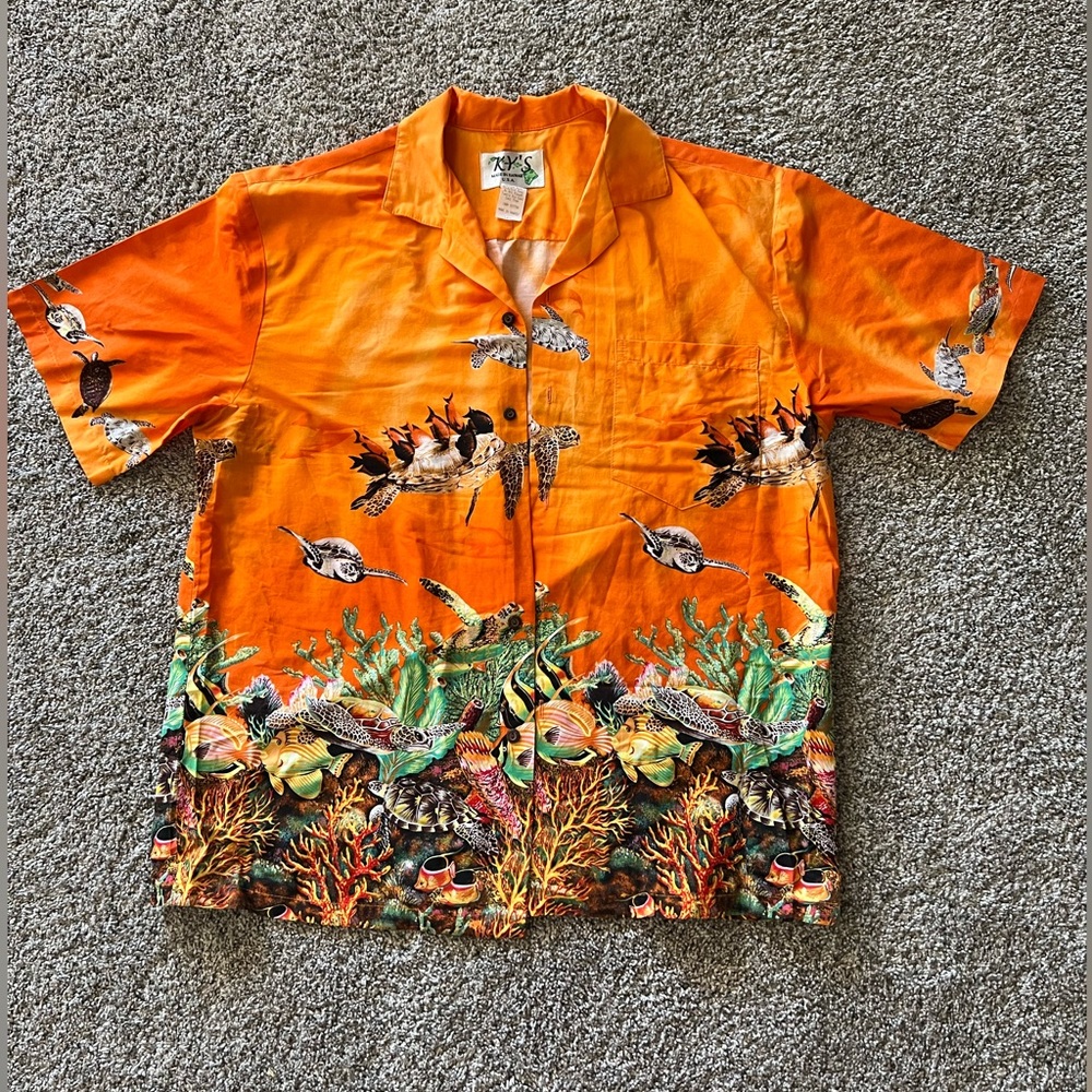 Men’s Hawaiian Top